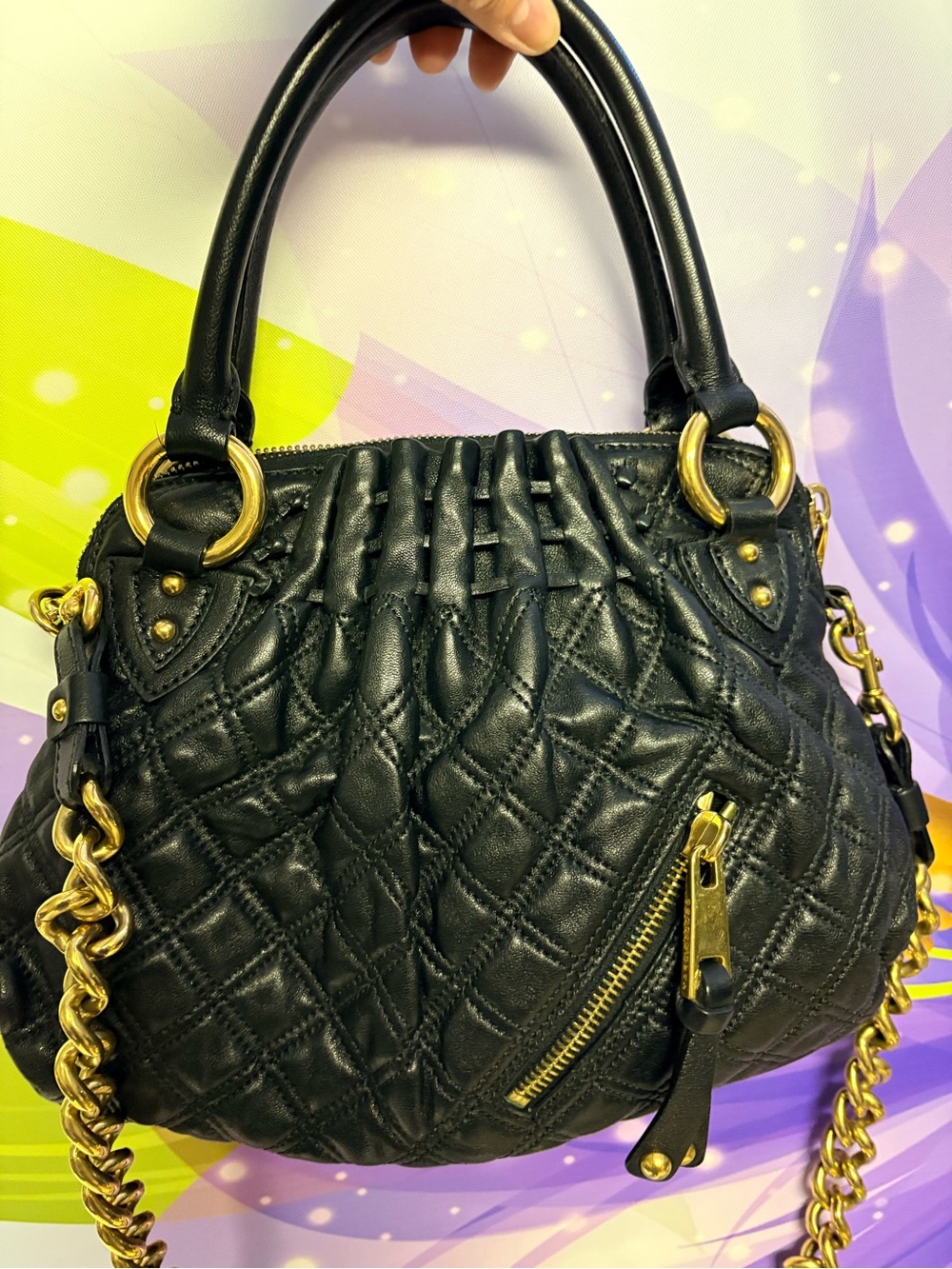 MARK JACOB Quilted Leather Handbag with Gold Hardware